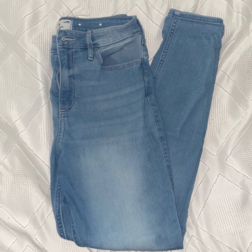 Hollister skinny jeans